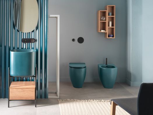 Laila. Refined Soul and Generous Dimensions