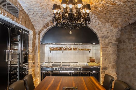 Officine Gullo for a fully renovated palazzo in the centre of Prossedi