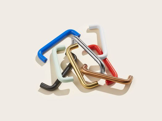 &Shufl with d Line. A Tribute to the Clean, Careful and Durable Design