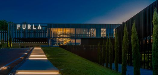 Il nuovo polo di Furla immerso tra le colline del Chianti 