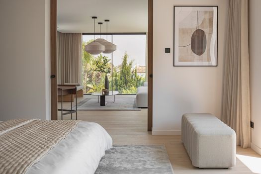 Le porte a scomparsa Eclisse per Villa La Quinta a Marbella