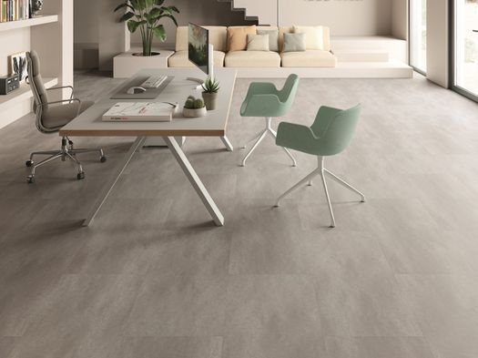 L'estetica materica del legno e l'essenzialità del cemento