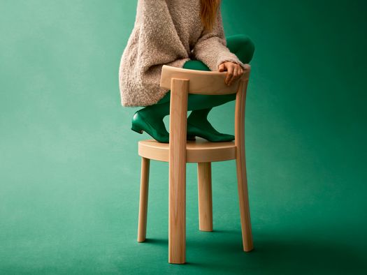 Frankfurter. Where Form Meets Gesture