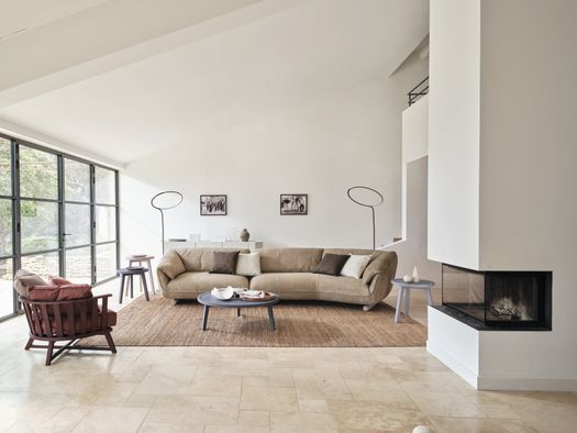 Essenzialità, materia e proporzione nei nuovi arredi indoor Gervasoni