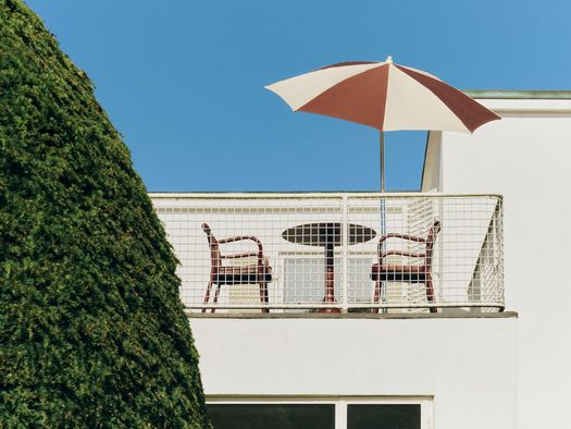 Deville Bistro Furniture: Bentwood Chairs Translated into Aluminum