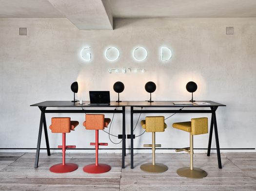 Dama di MIDJ: il design che trasforma lo spazio di lavoro
