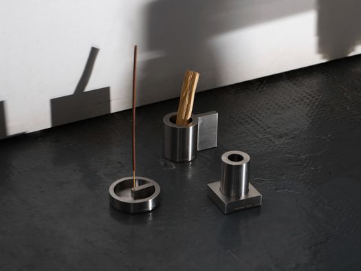 Small Domestic Architectures for Moments of Relaxation