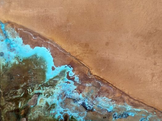 Il paesaggio acquatico del metallo