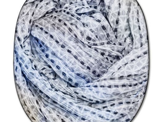 Rugs with Organic Patterns in Constant Flux