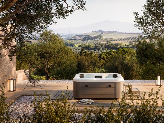 La nuova minipiscina Escape ridefinisce il wellness domestico