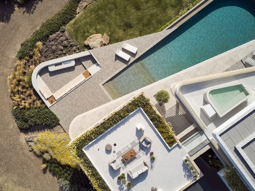 How to clad a terrace: from choosing the material to installation