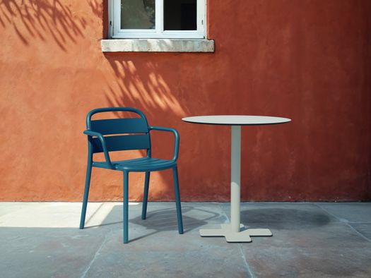 Color and Context