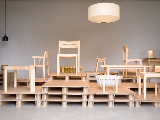 A brand that celebrates Japanese wood species