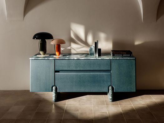 Onde: a sideboard with gently rounded edges