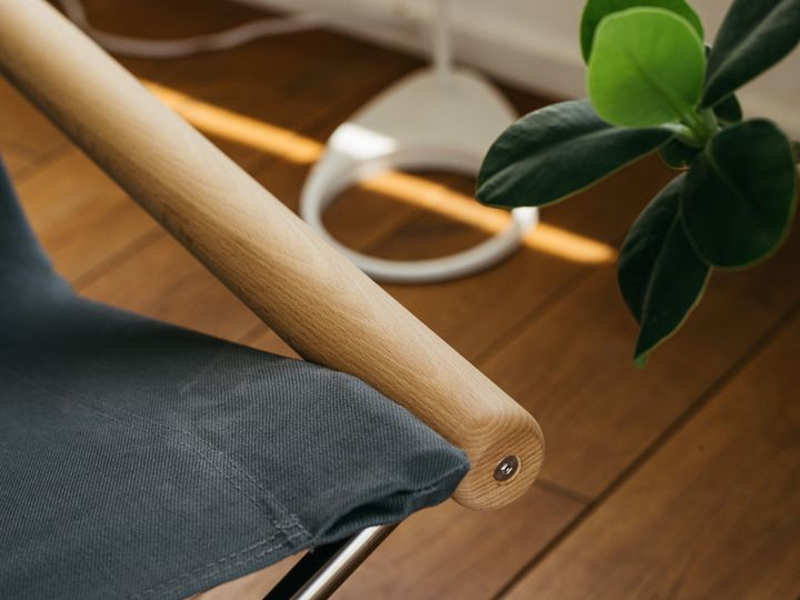 The Japanese company Fujiei reissues the classic folding Nychair X