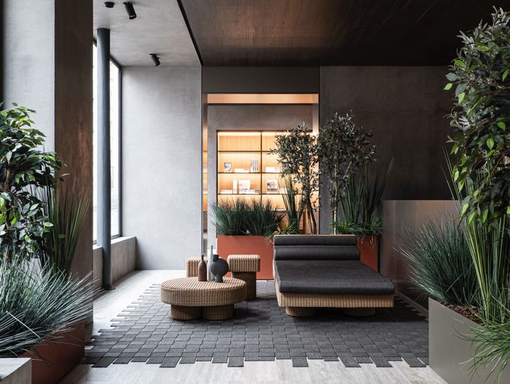 The first collection of Molteni&C outdoor furniture by Elisa Ossino