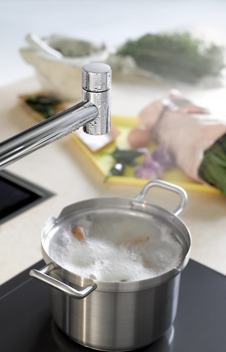 Dornbracht premiere eUnit Kitchen