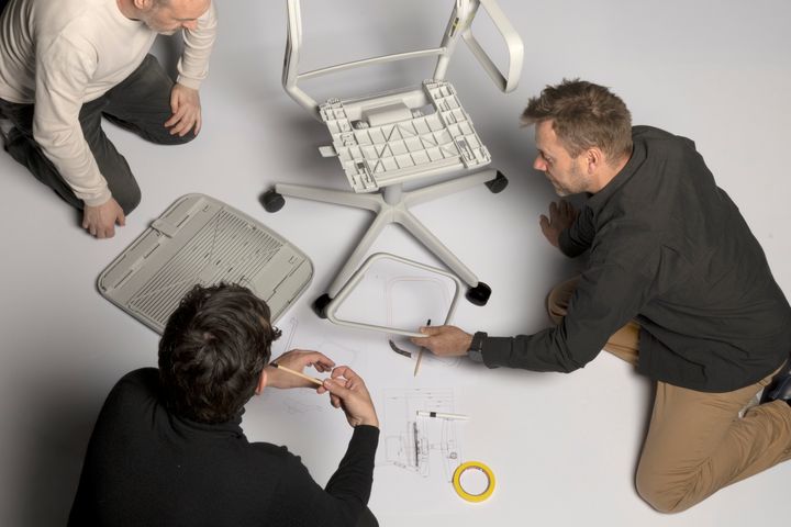 MUKU Task Chair by Okamura and Foster + Partners Debuts at NeoCon