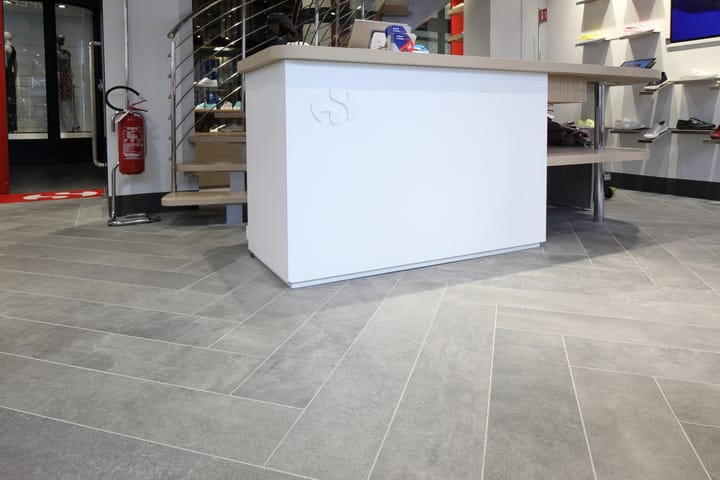 superga store milano