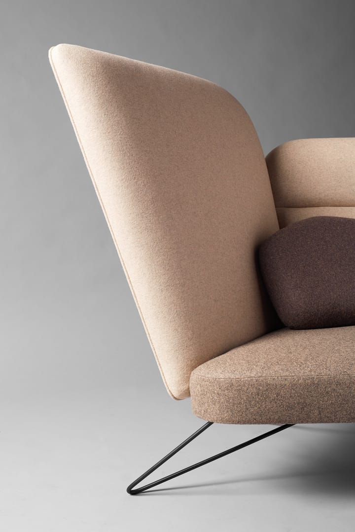 Take Me Away, an intimate corner