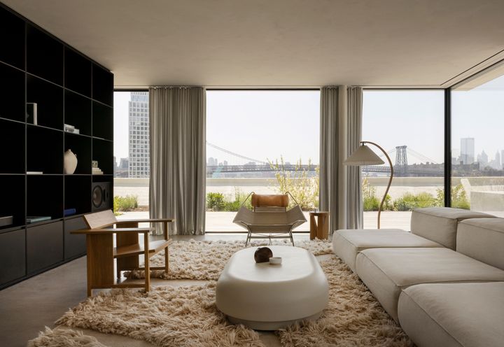 Kent Avenue Penthouse, 2024. Photo © Jonas Bjerre-Poulsen 10