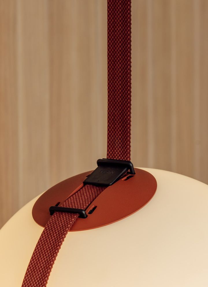 The new lighting system designed by Stefan Diez for Vibia