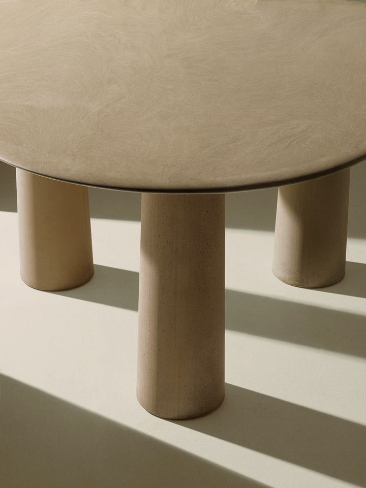 Bold and Venexia, the Ethimo outdoor tables