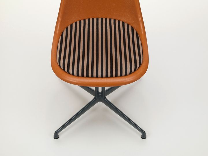Eames Fiberglass Side Chair La Fonda, the new limited edition