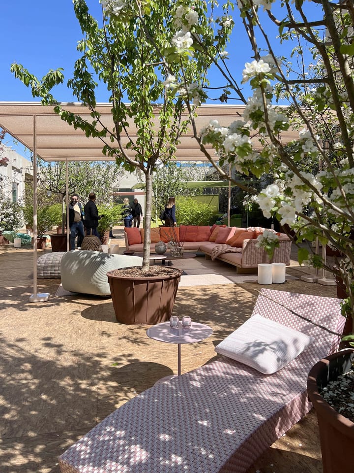 Indoor and outdoor collections presented in the new Paola Lenti Milan