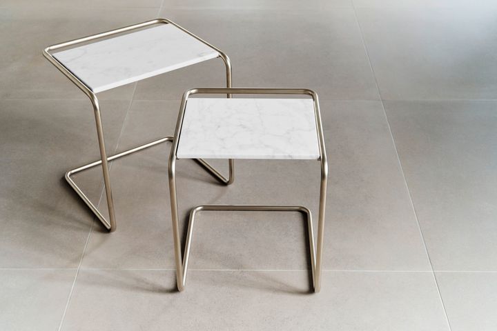 B 97 coffee table - JS. THONET - photo Hartmut Nägele 11