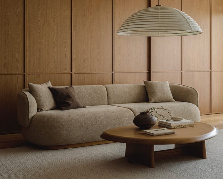 The Karimoku Case A-S02 sofa, by Keiji Ashizawa, blends