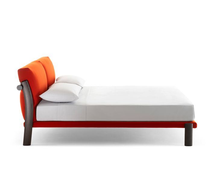 The Reissue of Carlo Mollino’s Iconic Vertebra Table 11