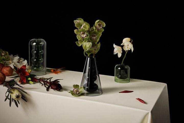 Bump Vase by Tom Dixon 13