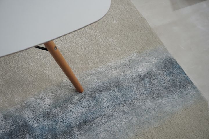 The new Warli carpets collection for contract, indoor and outdoor areas