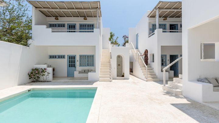 How to Decorate a Beach House: 8 Original Ideas for Summer 2026