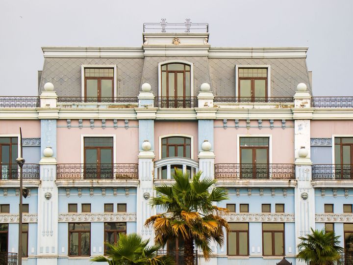 Architettura Art Déco: storia, caratteristiche e interpretazioni contemporanee