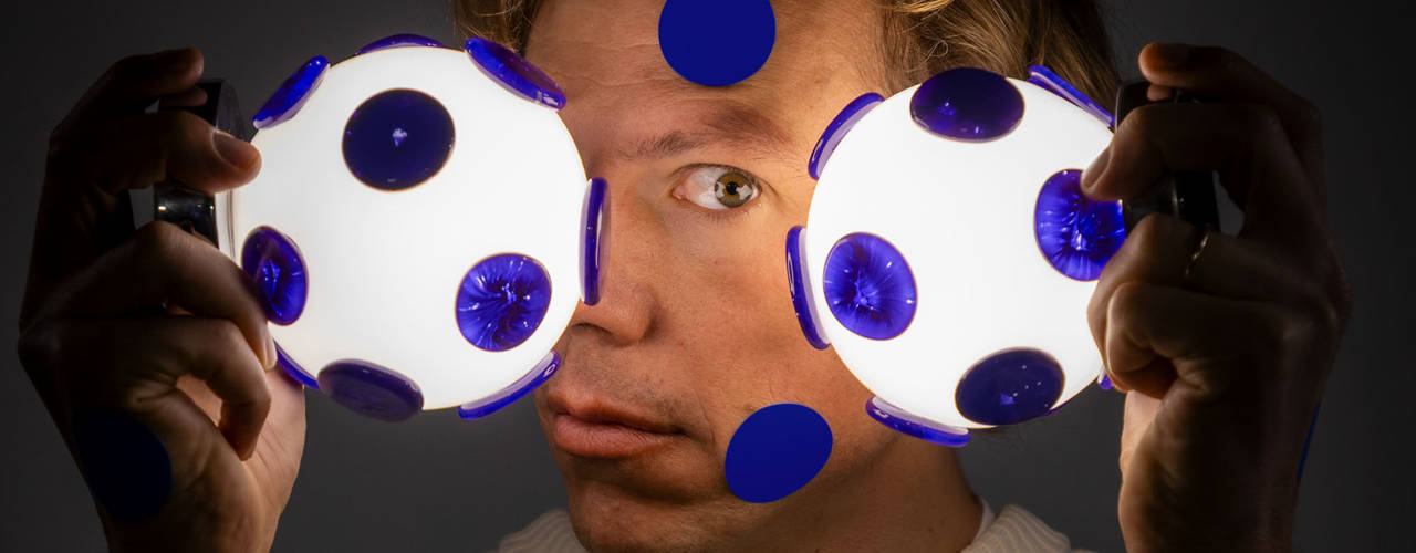 A Bubble of Light Inspired by 1960s Aesthetics