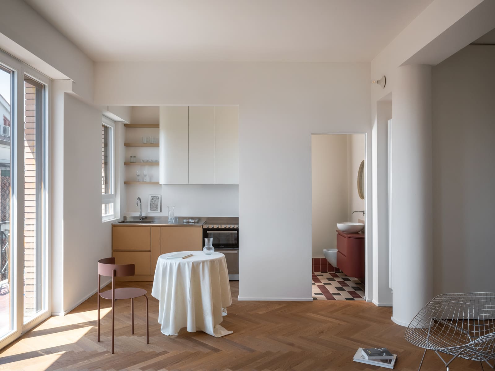 Eine 30 m2 große Zweizimmerwohnung einrichten: 5 Planungsideen zur Neuorganisation des Raums