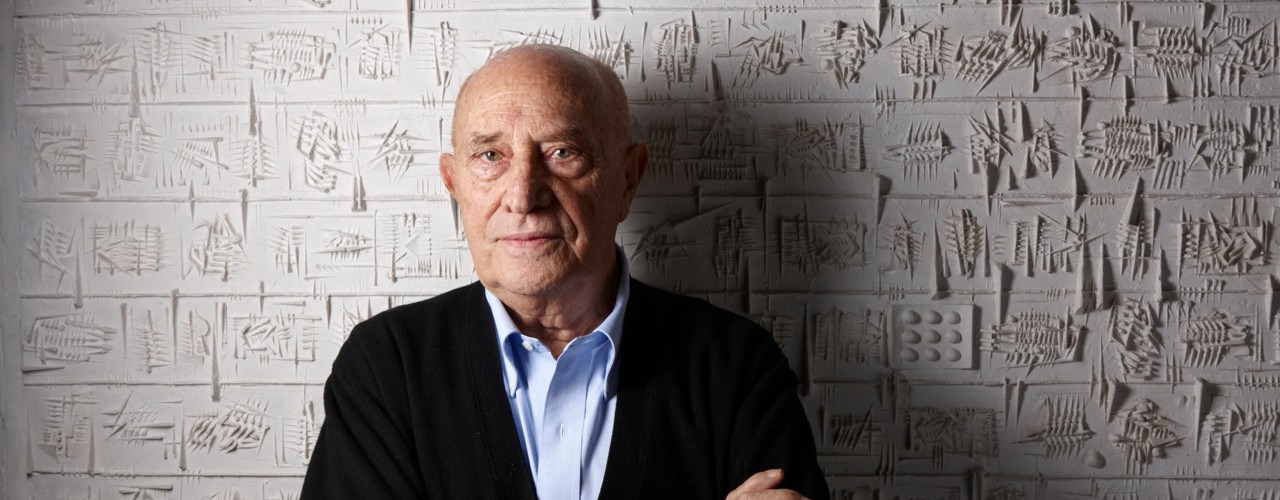Le Lampade-Stele di Arnaldo Pomodoro diventano realtà
