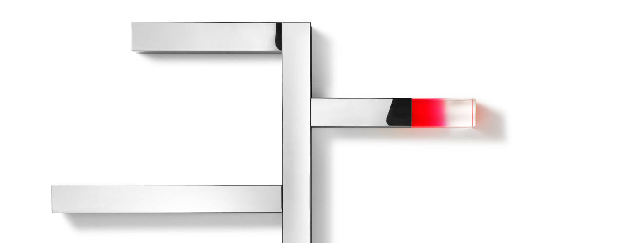 A New Chrome Finish Reinterprets the Ghidini1961 Furnishings