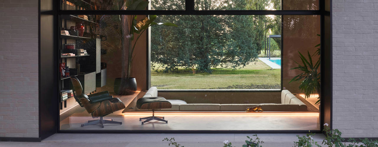 HD Surface for a Home Surrounded by Greenery