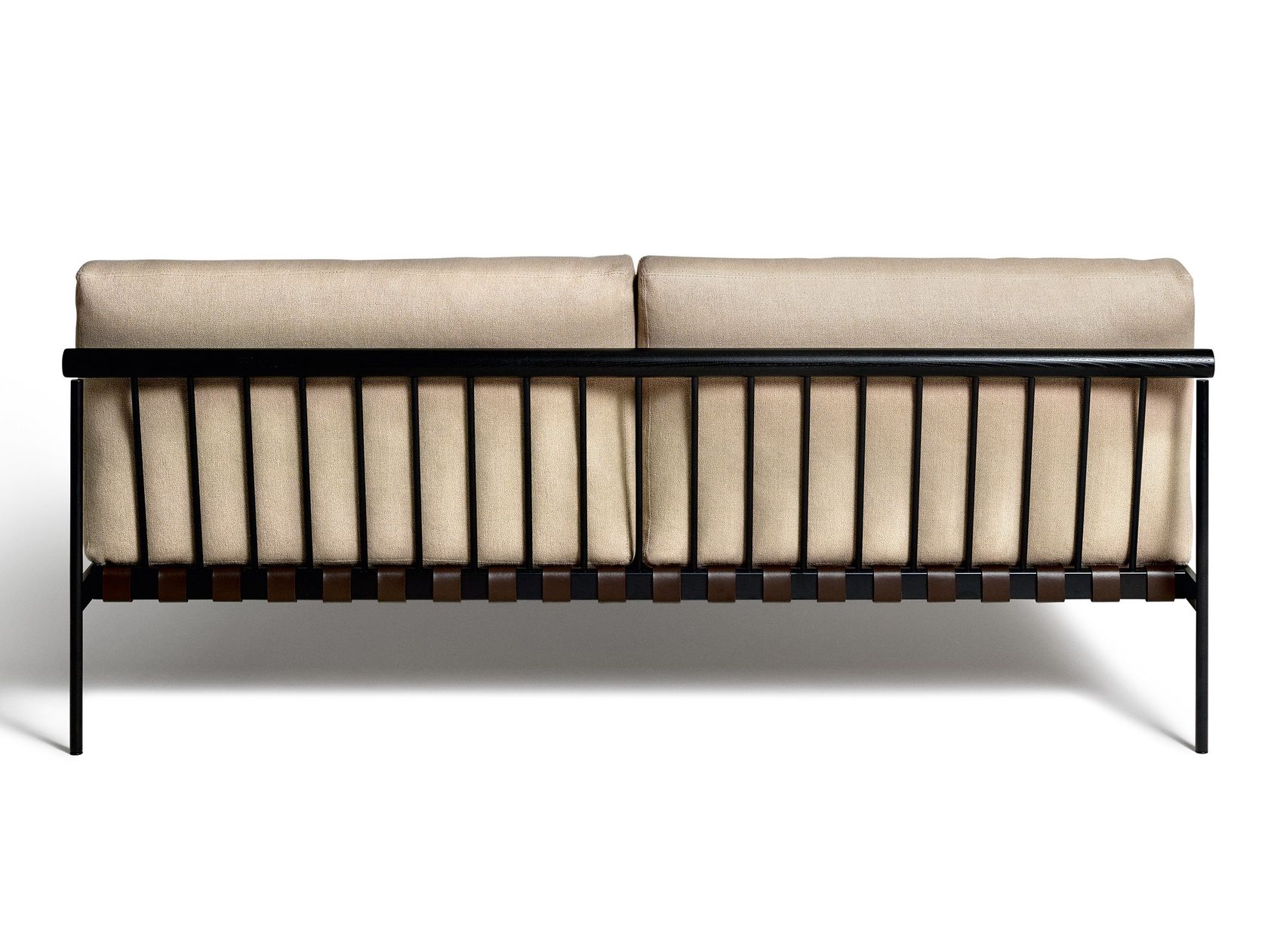 ÉTIQUETTE Bed Étiquette Collection By DE PADOVA design GamFratesi Design