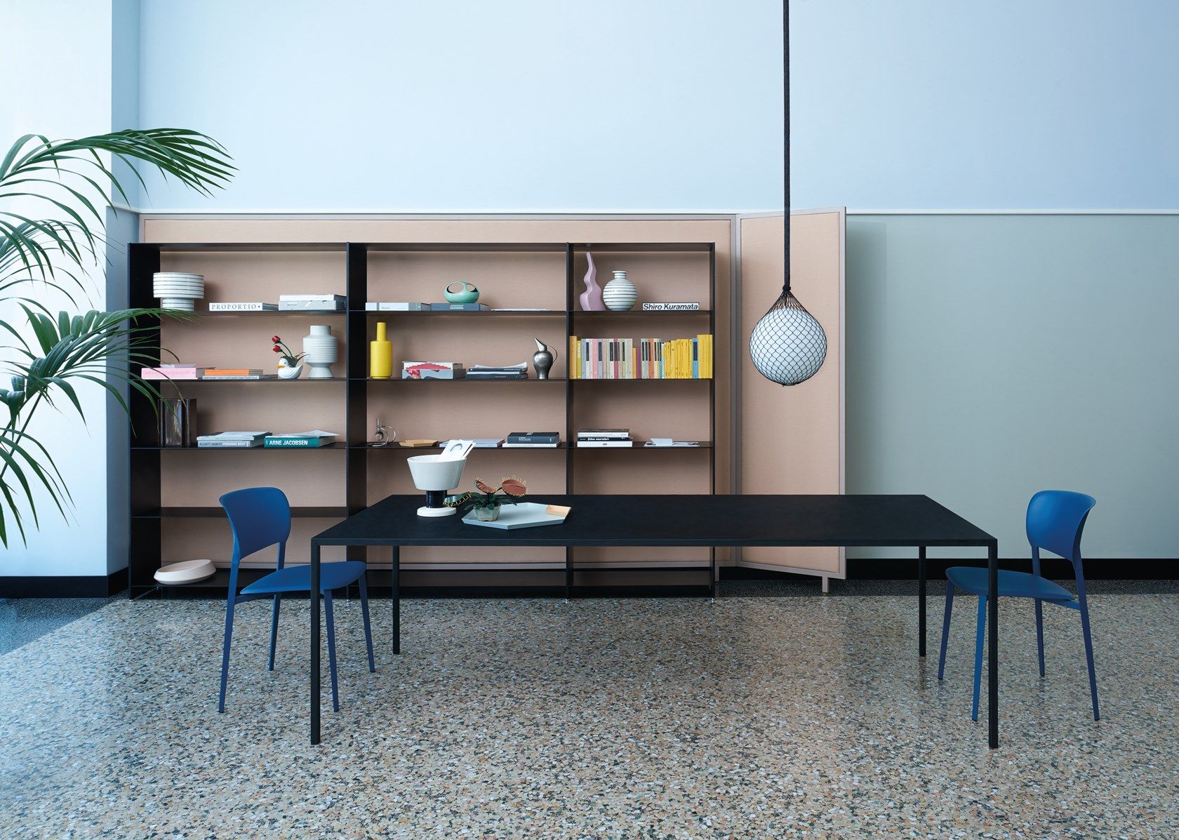 25 | Composite material table By Desalto design Metrica
