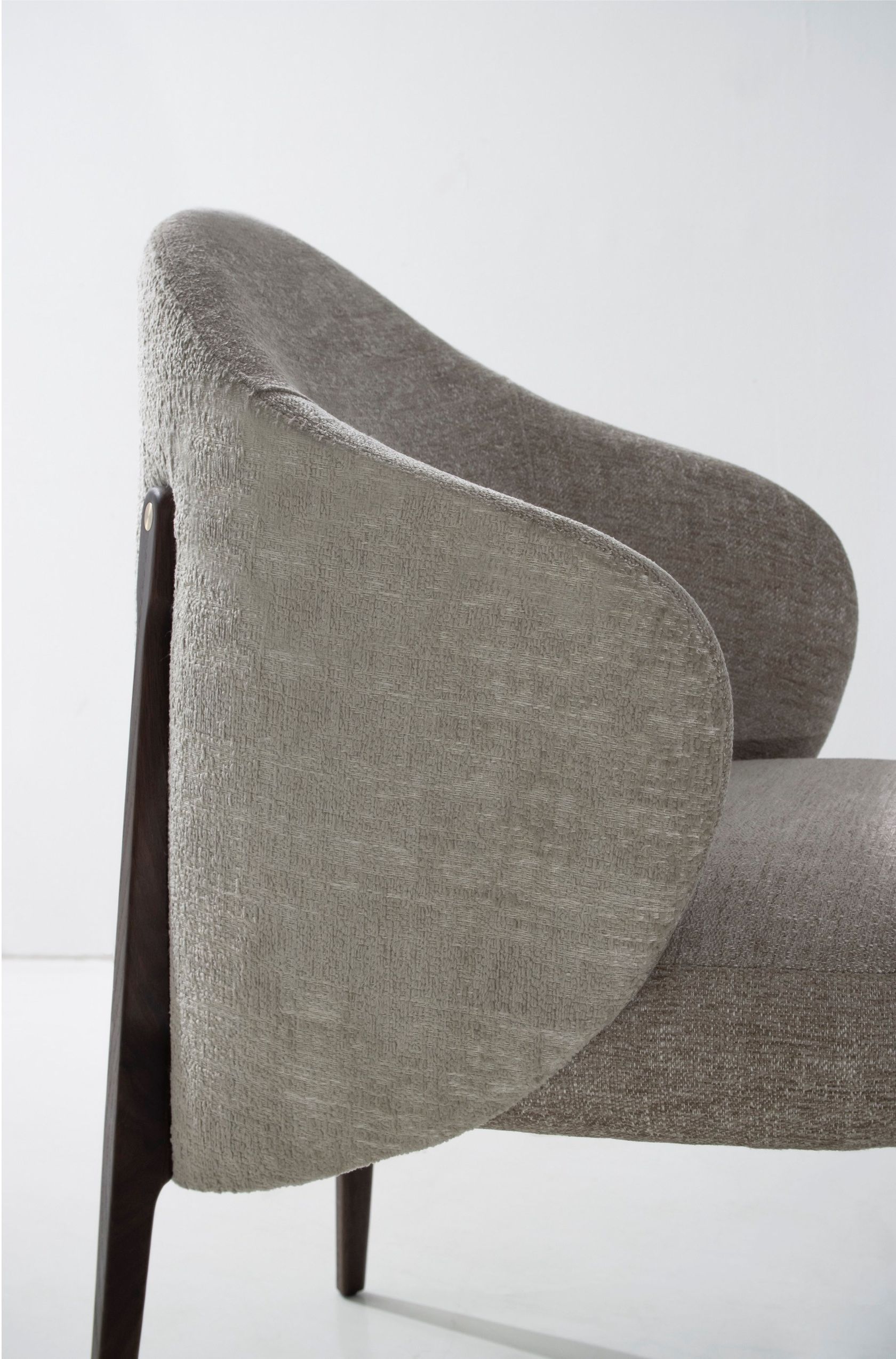 AMES Chair with armrests By District Eight