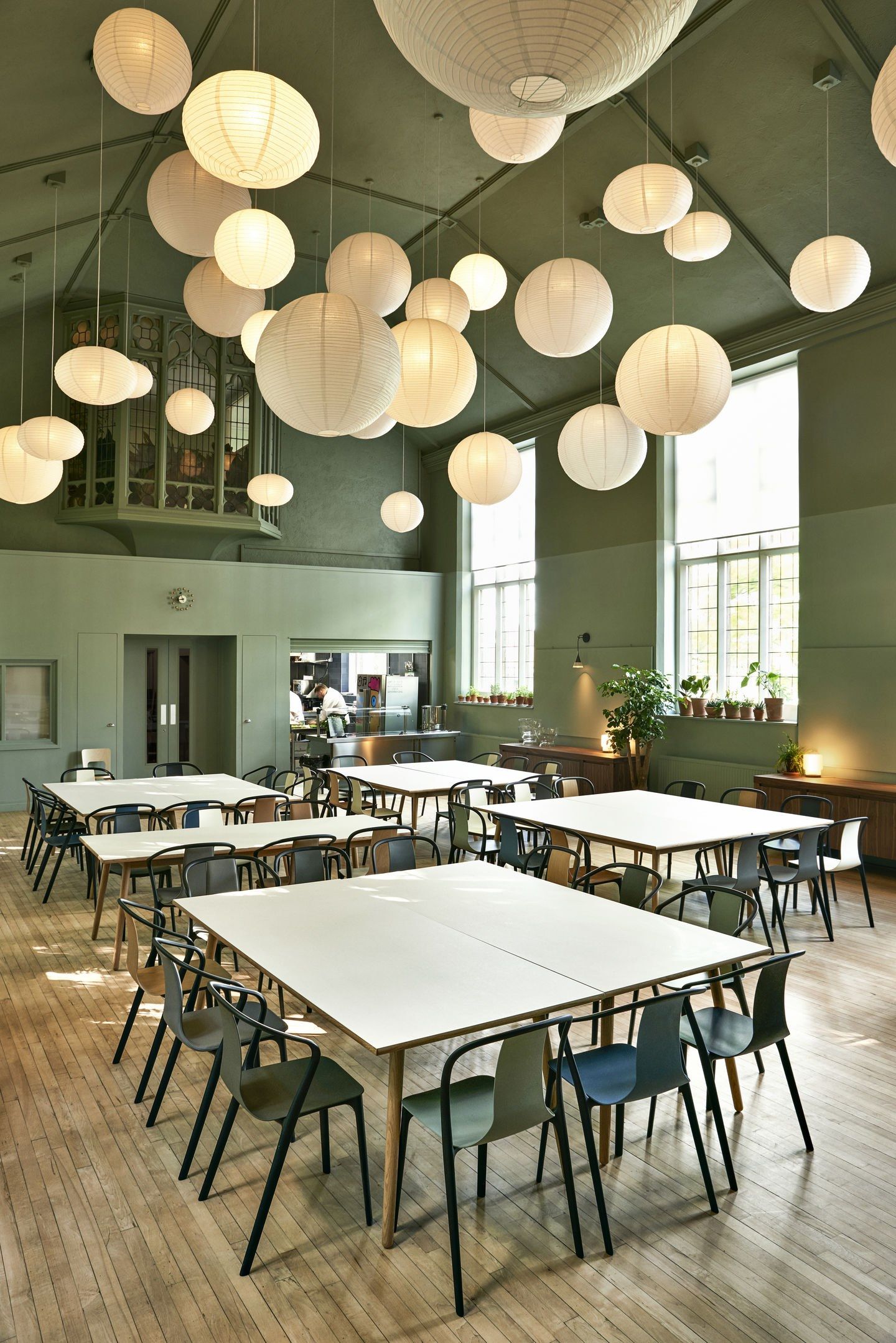 BELLEVILLE CHAIR Stackable wooden chair with armrests By Vitra design