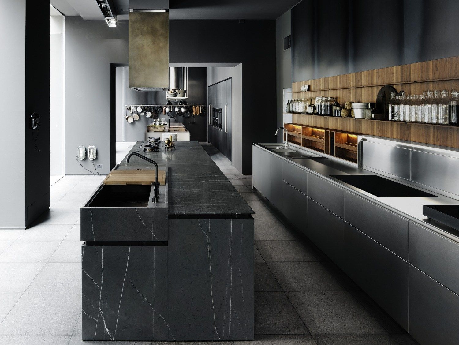 Cuisine intégrée avec îlot BOFFI_CODE KITCHEN By Boffi design Piero Lissoni