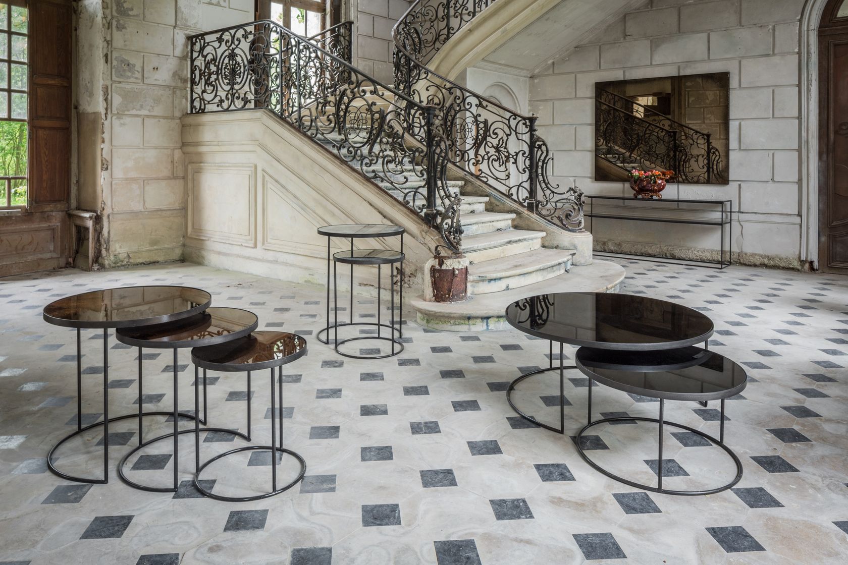 Round coffee table CHARCOAL NESTING COFFEE TABLE SET By Notre Monde