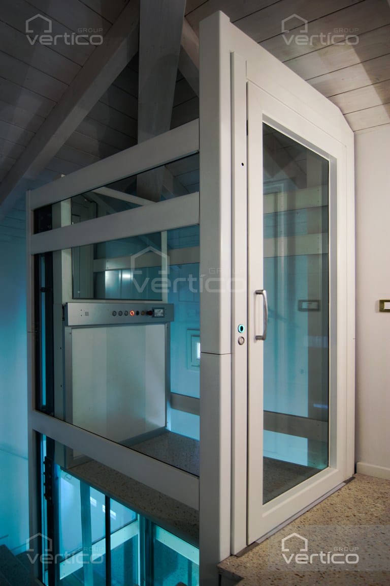 Platform lift DINAMICO By KONE