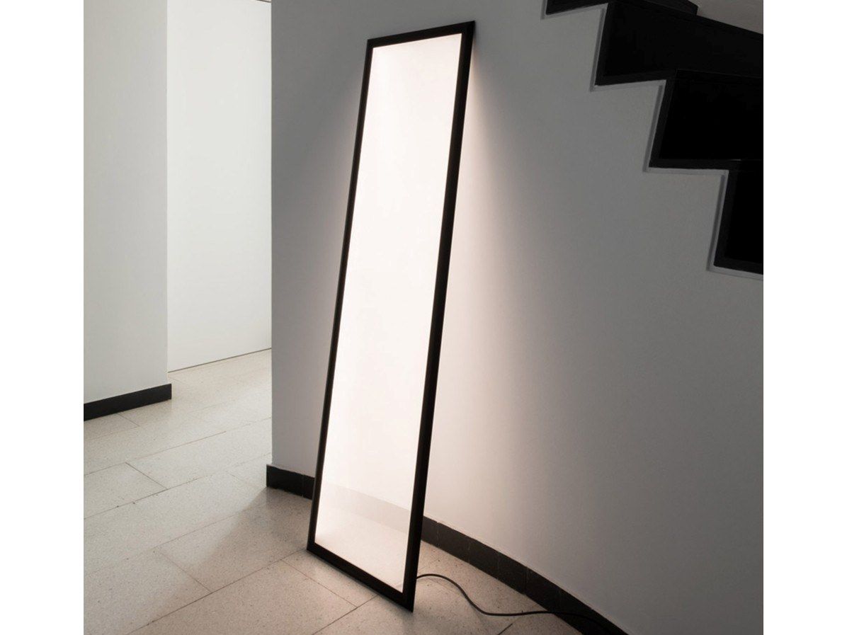 DISCOVERY LED technopolymer floor lamp By Artemide design Ernesto