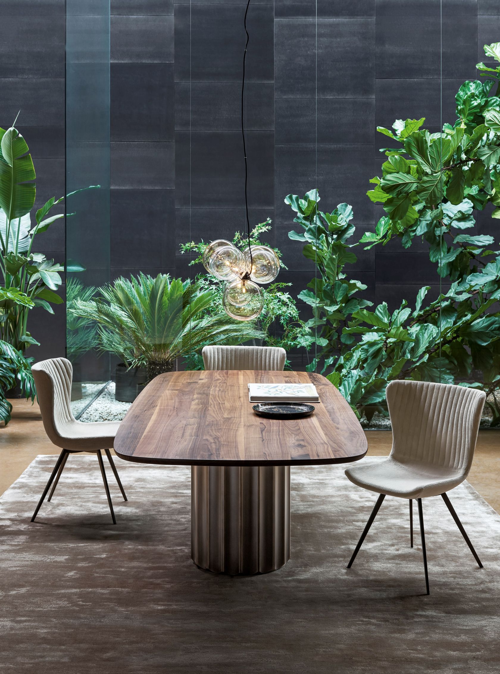 DORIAN TABLE Table en forme de tonneau à manger By Bonaldo | design ...